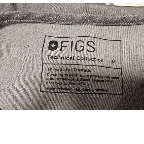 Figs Men's Size Medium Leon Three-Pocket Gray Scrub Top - Picture 2 of 6